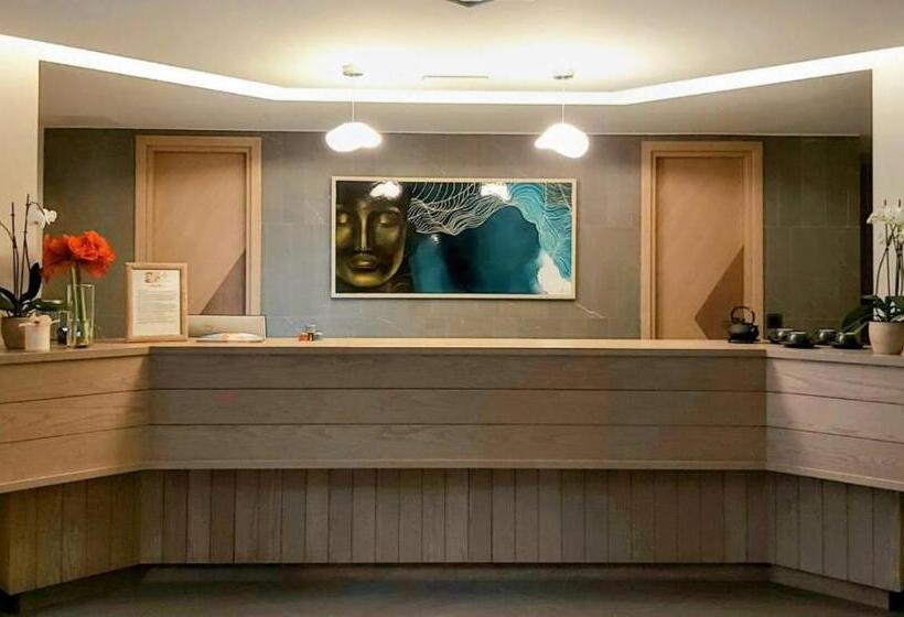 בית מלון כפרי Amira Luxury Resort & Spa  Adults Only