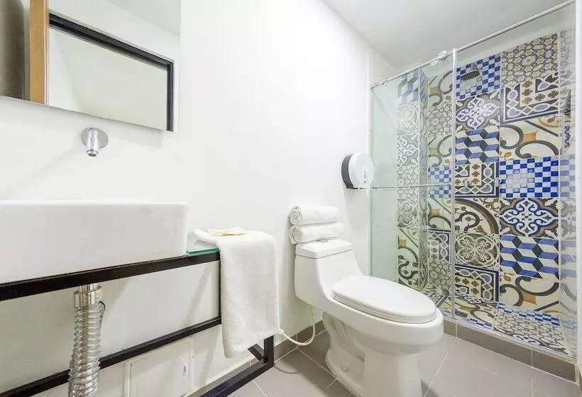 ホテル Ayenda Bee