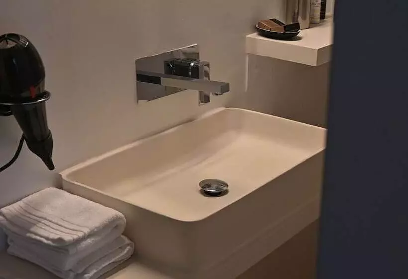 ホテル Clock Tower