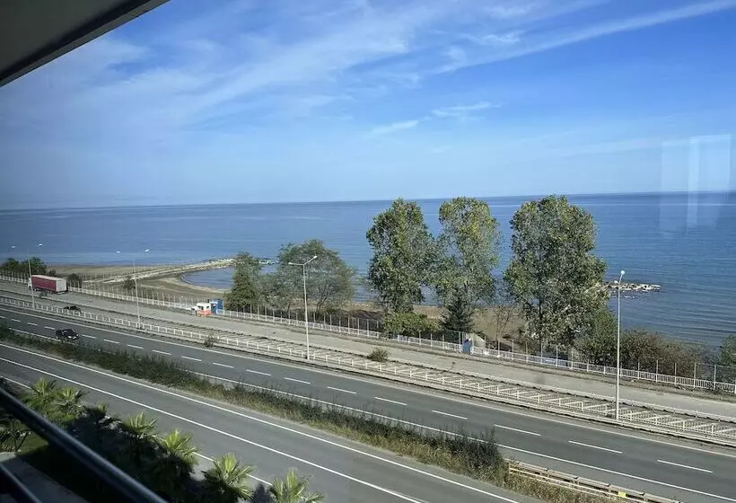 Hotelli şehrar Suit