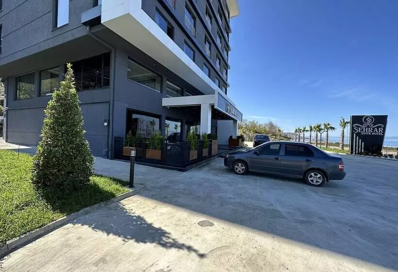 Hotelli şehrar Suit