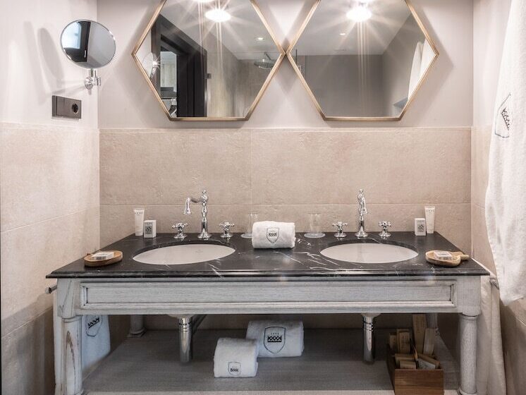 فندق El Castillo La Ciudadela Marbella