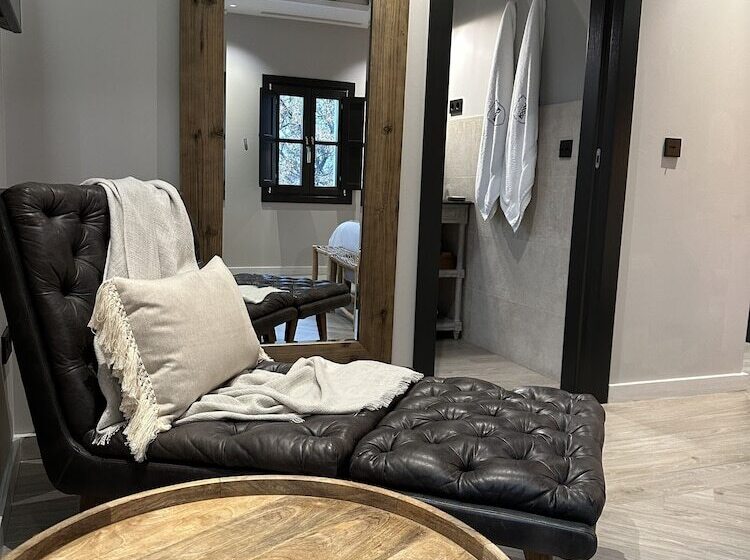 فندق El Castillo La Ciudadela Marbella