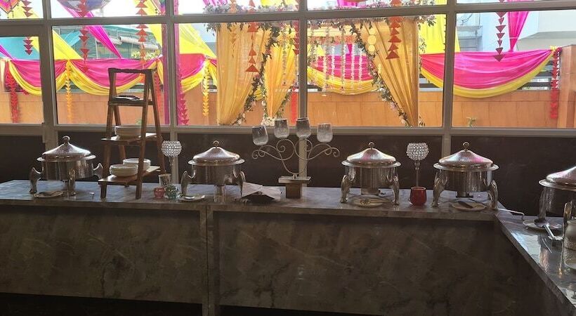 בית מלון כפרי Grand Manor