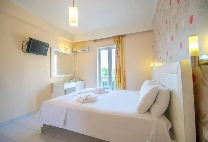 هتل The Senses Tsilivi by Zante Plaza