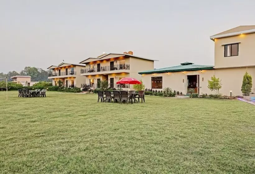 ホテル Treebo Kaira Resort With Pool View, 5 Km From Jim Corbett Jungle Safari