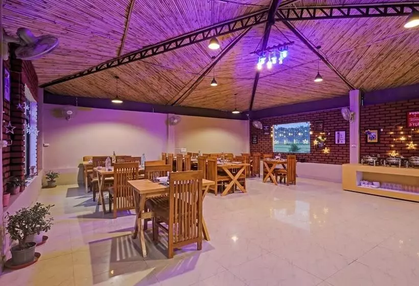 ホテル Treebo Kaira Resort With Pool View, 5 Km From Jim Corbett Jungle Safari