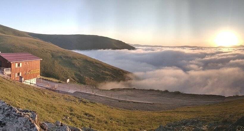 Migroras Otel & Restaurant Karestel Yaylasi