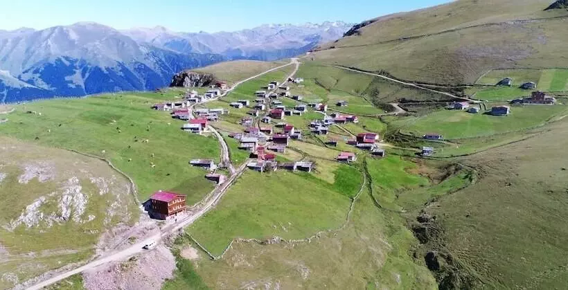 Migroras Otel & Restaurant   Karestel Yaylasi
