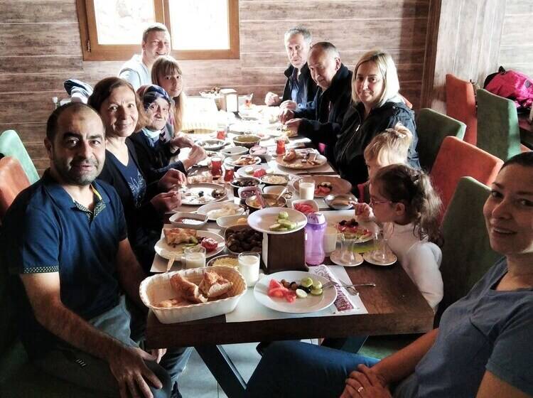 Migroras Otel & Restaurant Karestel Yaylasi