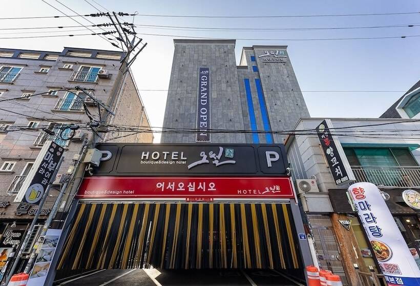 מוטל Pyeongtaek May