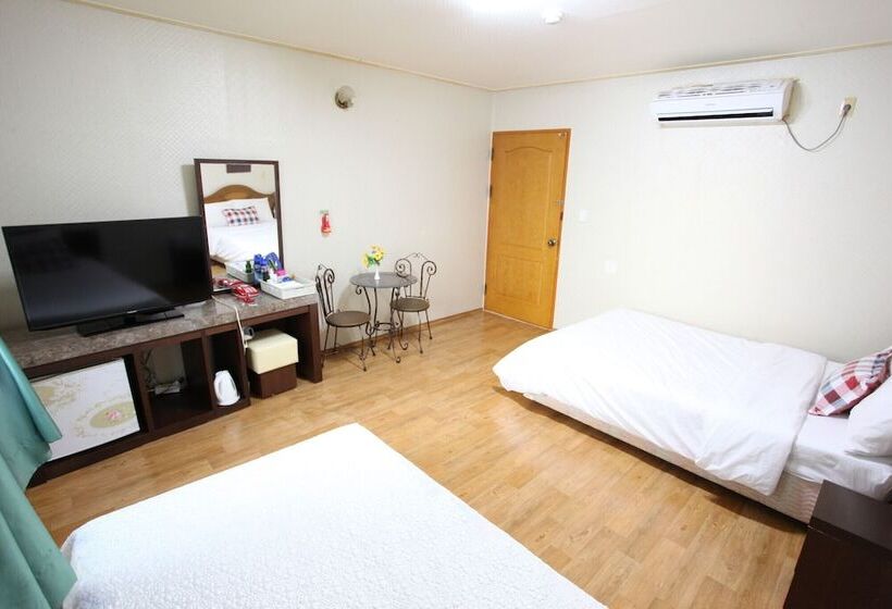 Мотель Seogwipo Starsung