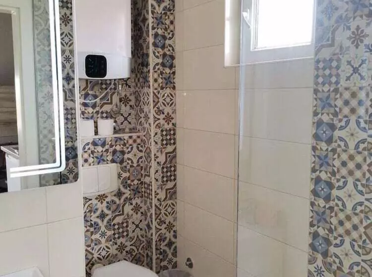 پانسیون Airport Apartments