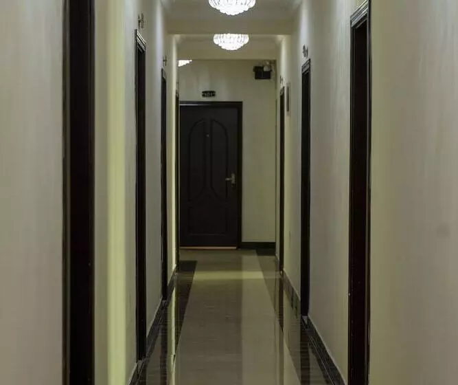 پانسیون Fenast Guesthouse