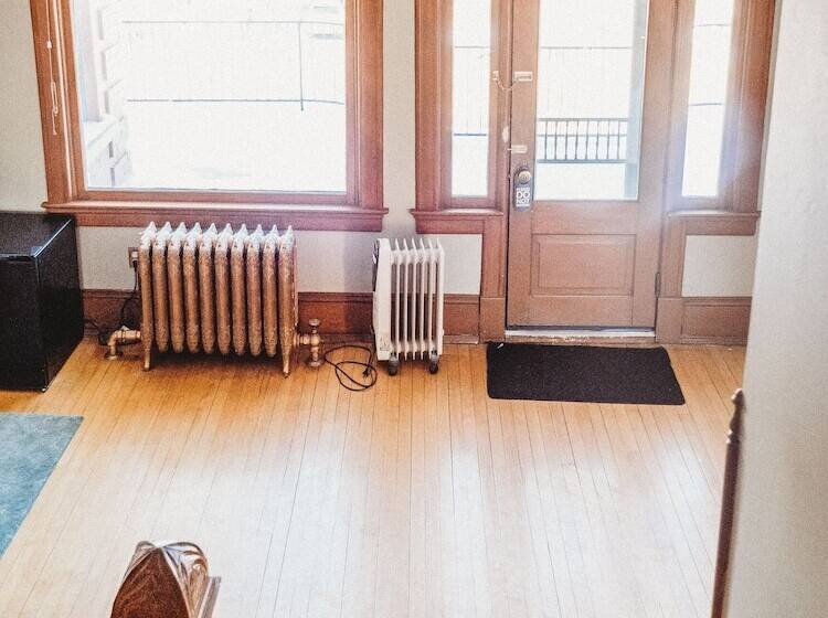 ベッドアンドブレックファースト Tarabino Inn