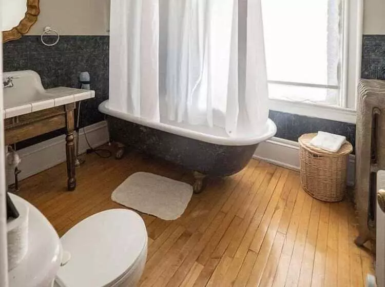 Aamiaismajoitus (B&B) Tarabino Inn