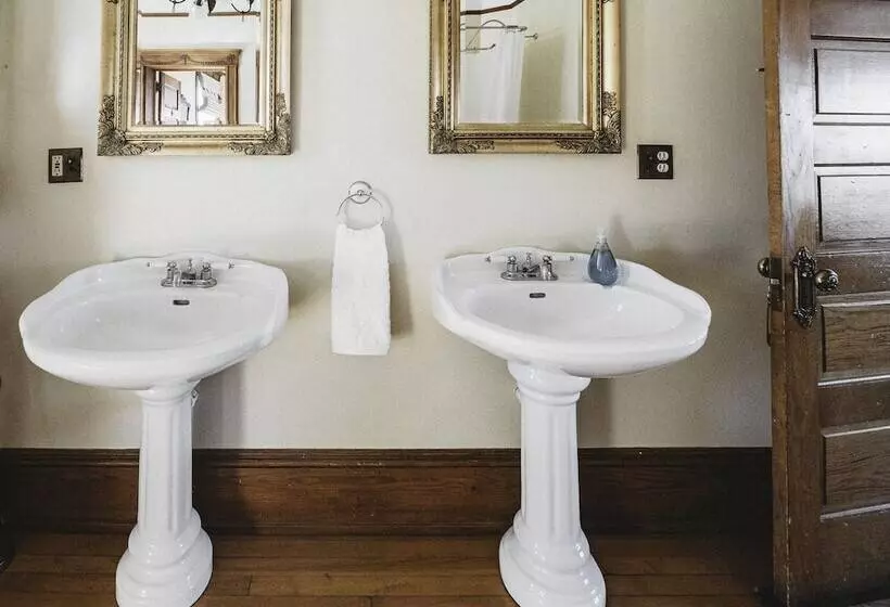 Aamiaismajoitus (B&B) Tarabino Inn