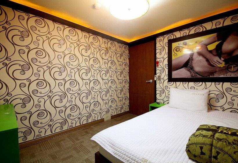 Changwon Palyongdong Theme Motel