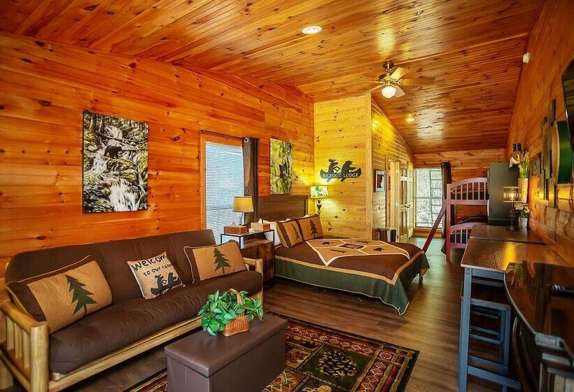 Отель Bigfoot Lodge Room One