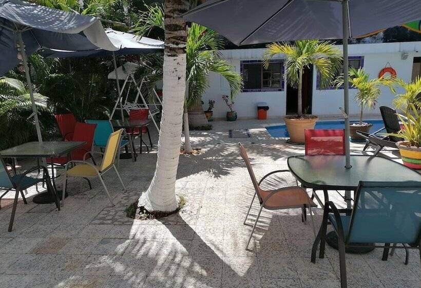 ホテル íkaro Suites Colonial