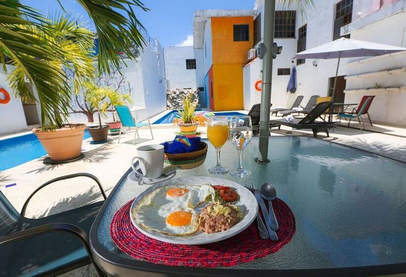 ホテル íkaro Suites Colonial