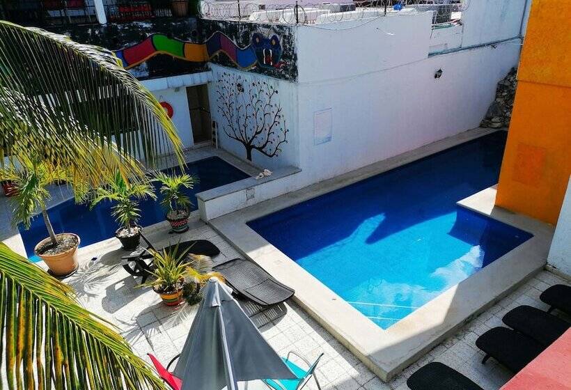 ホテル íkaro Suites Colonial