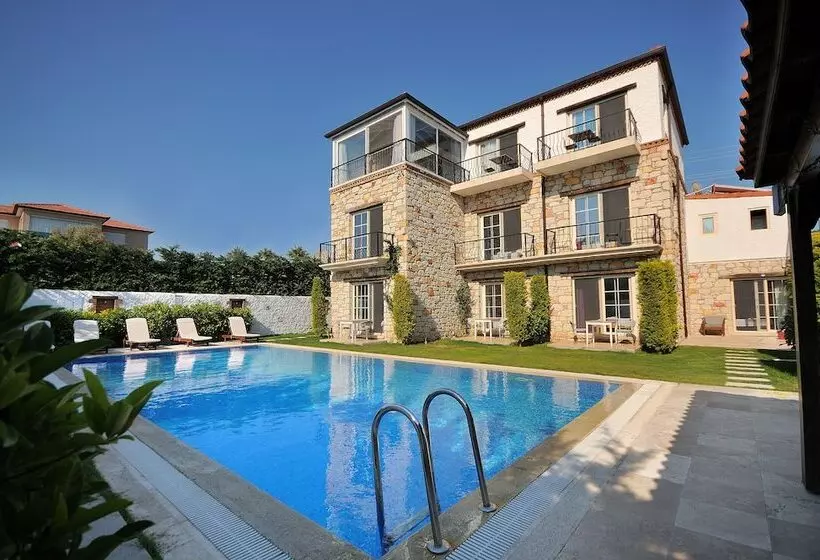 Hotelli Cesme Elysium