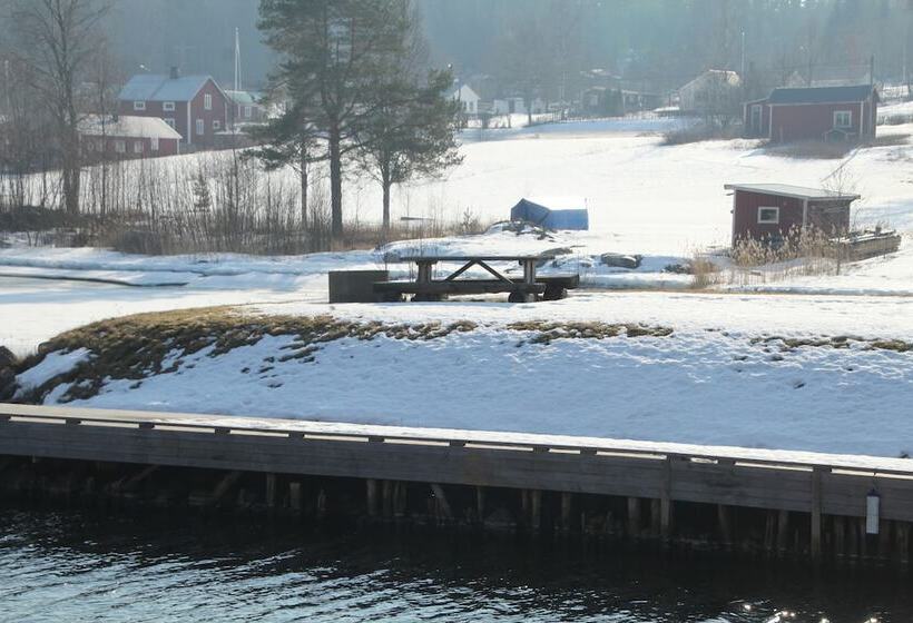 هتل Färjas Brygga
