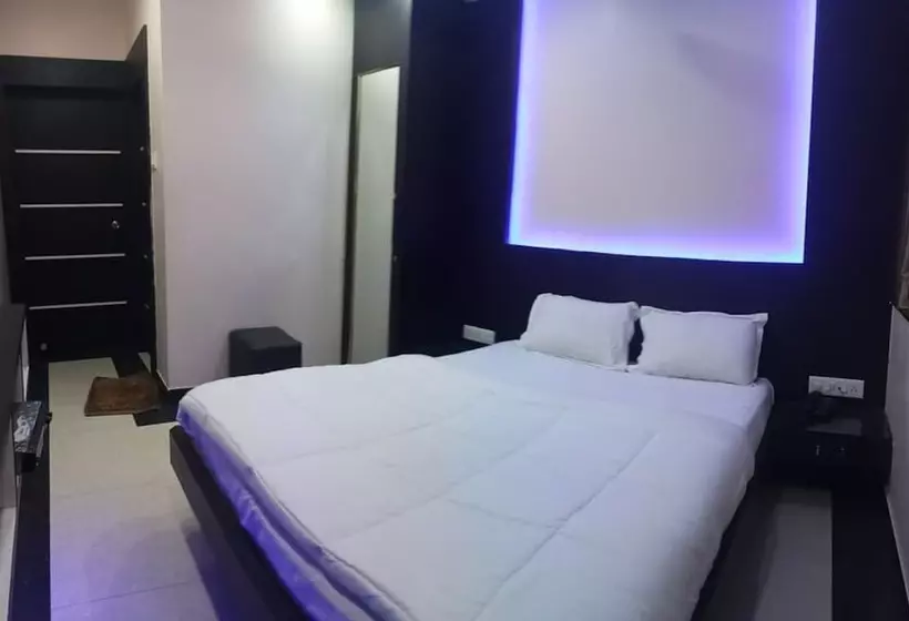 ホテル Goroomgo Raj Residency Patna