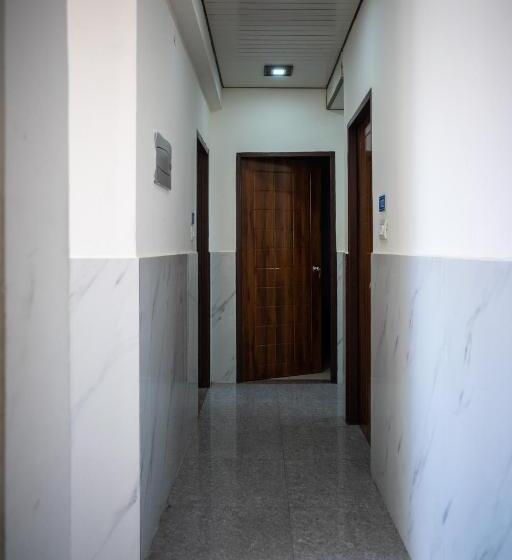 Hotel Goroomgo Satya Dehradun