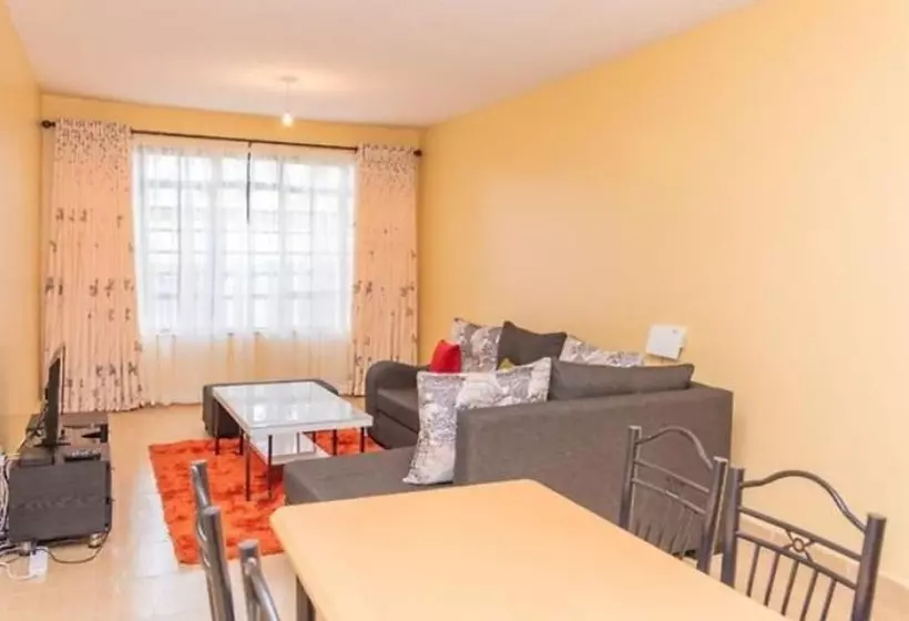 هتل Karibu Airport Homestay