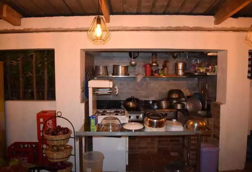 هتل Kileefarm Cottages