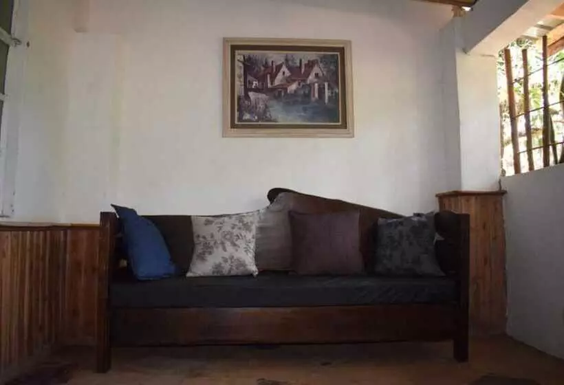 هتل Kileefarm Cottages