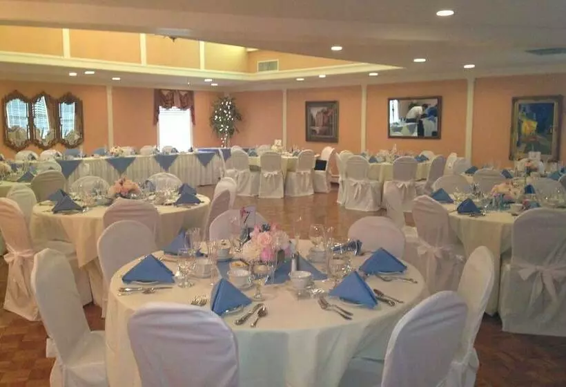 Hotelli Plumsteadville Inn