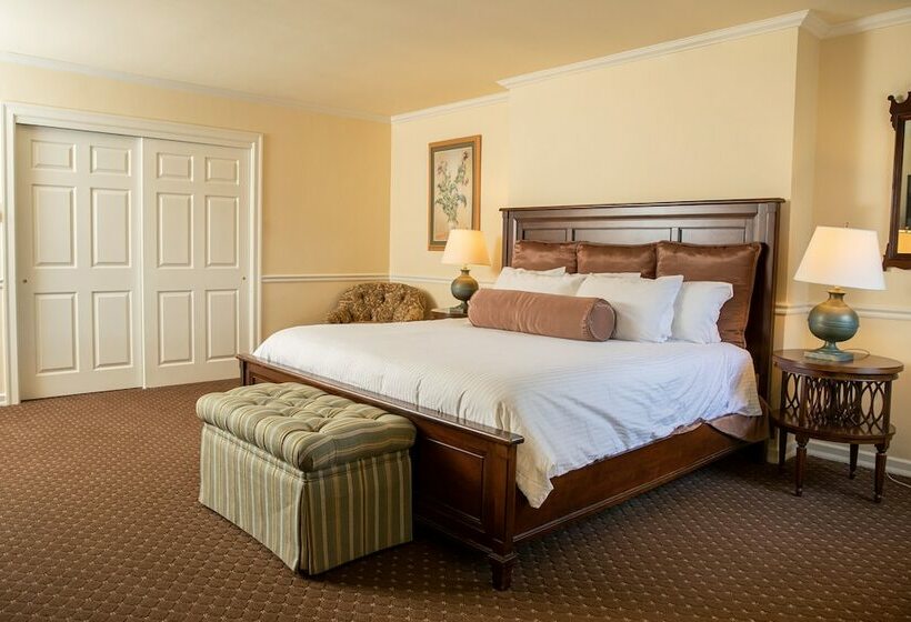 호텔 Plumsteadville Inn