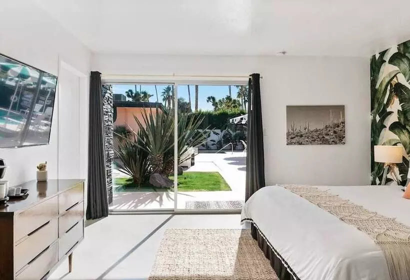 The Marley Hotel By Avantstay 20 Occ Full Hotel Buyout In Palm Springs W/ Pool & Hot Tub!