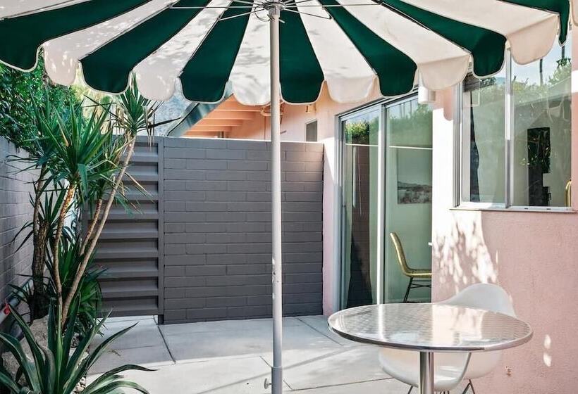 The Marley Hotel By Avantstay 20 Occ Full Hotel Buyout In Palm Springs W/ Pool & Hot Tub!