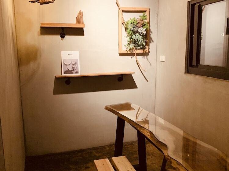 هاستل 以安二館