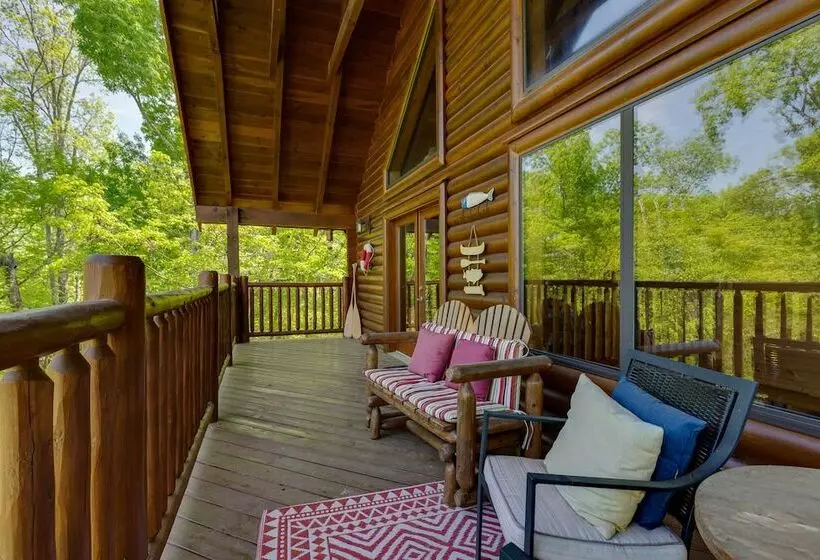 Moonside Retreat