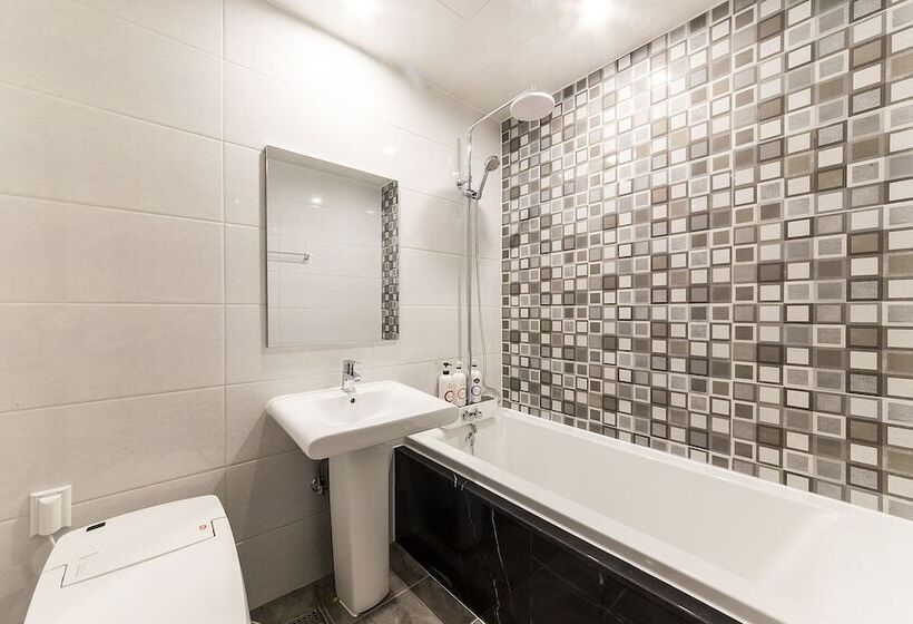 Motel Ansan Gojandong Hill House