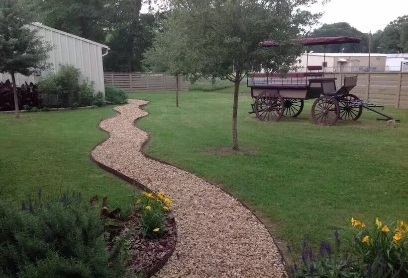 Motelli The Ranch Suites