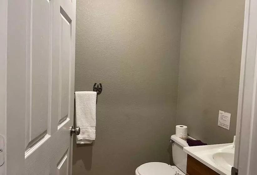 Motelli The Ranch Suites