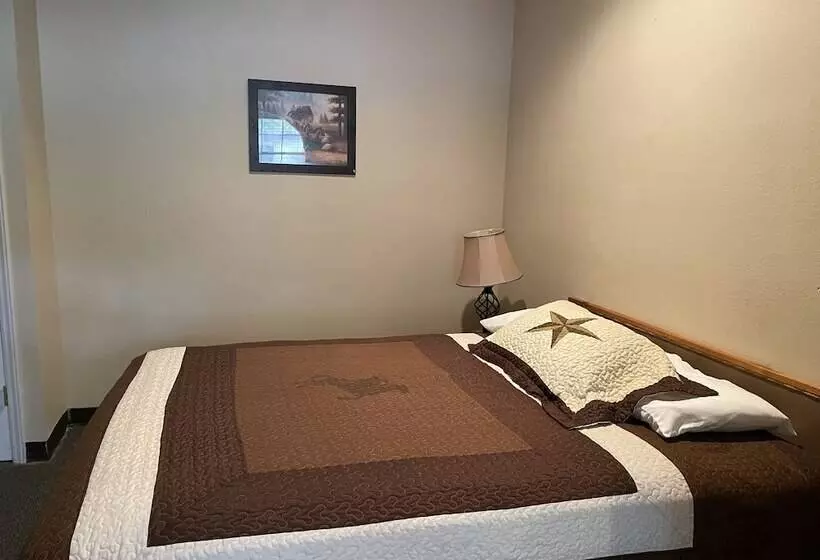 Motelli The Ranch Suites