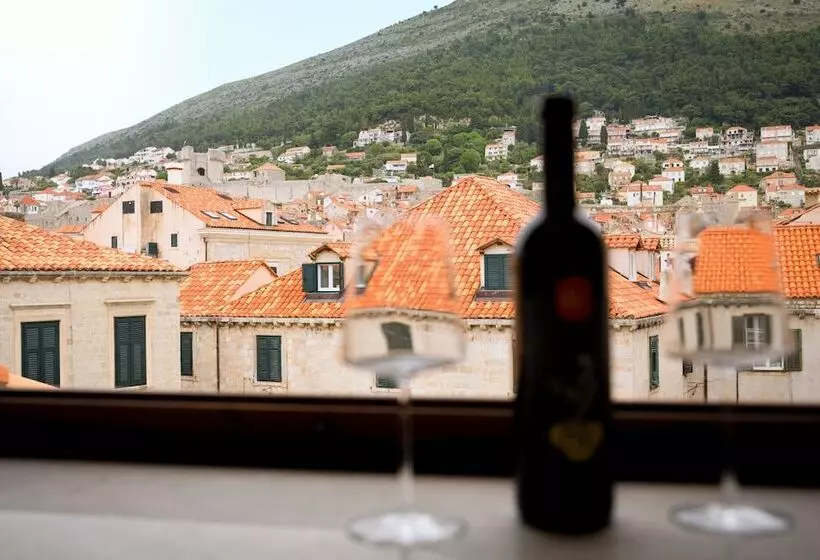 پانسیون Palazzo De Bona