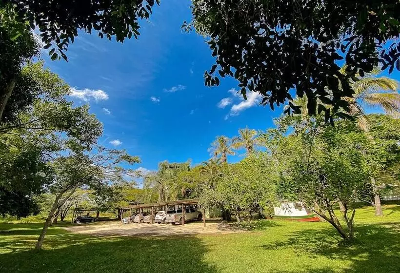 Quatro Estaçoes Pesq. E Hotel Fazenda