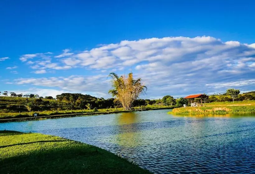 Quatro Estaçoes Pesq. E Hotel Fazenda