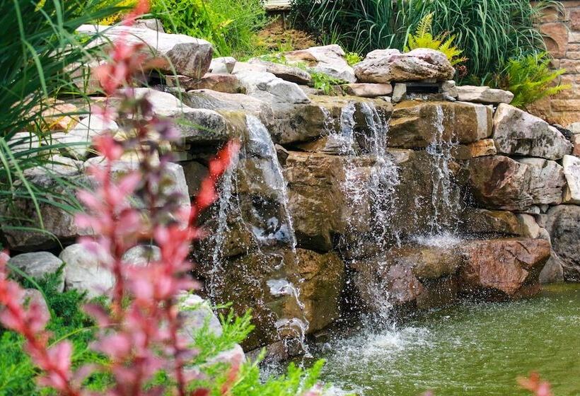 مبيت وإفطار Mary S Land Farm