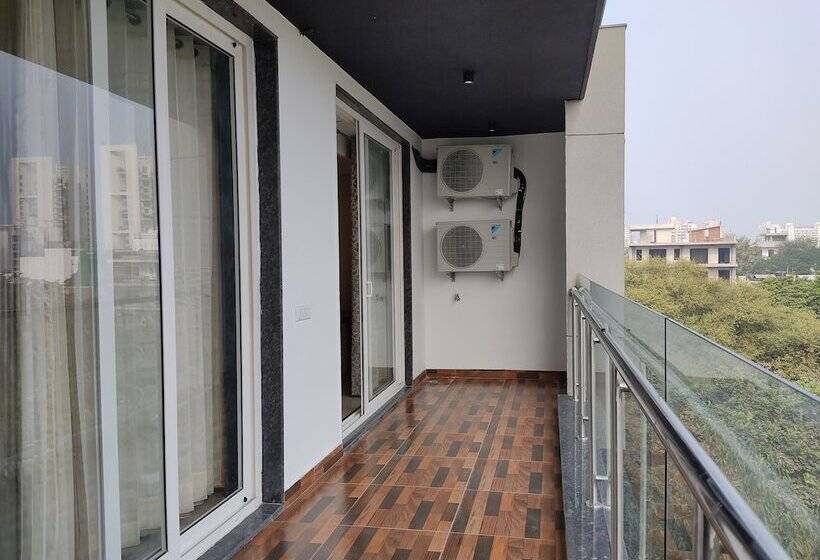 住宿加早餐  Perch Service Apartment  Mg Road