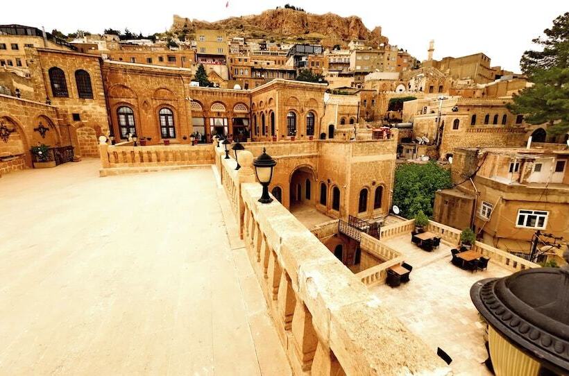 تختخواب و صبحانه Ulubey Konagi