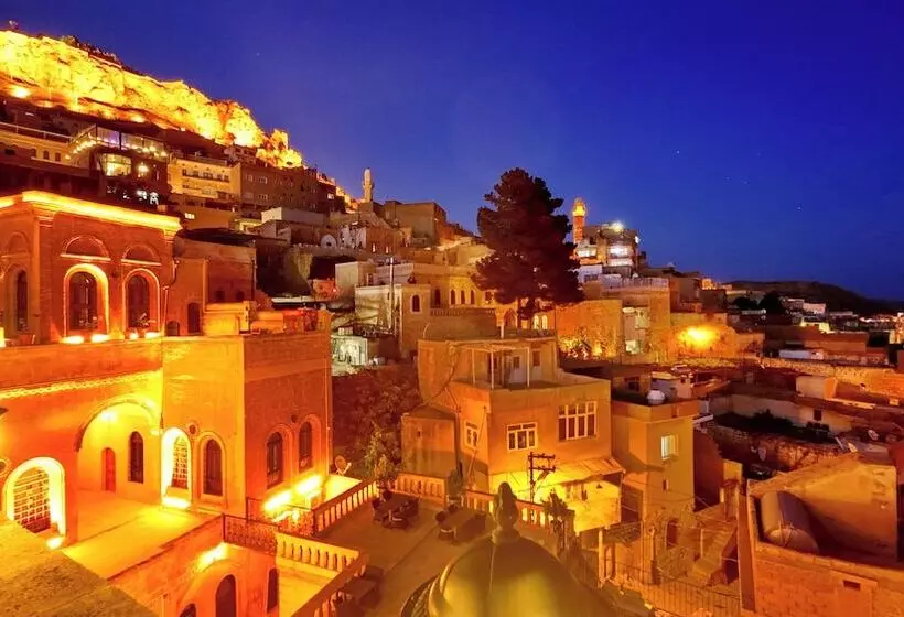 تختخواب و صبحانه Ulubey Konagi